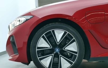 BMW i3 I01 рестайлинг, 2023 год, 2 700 000 рублей, 6 фотография