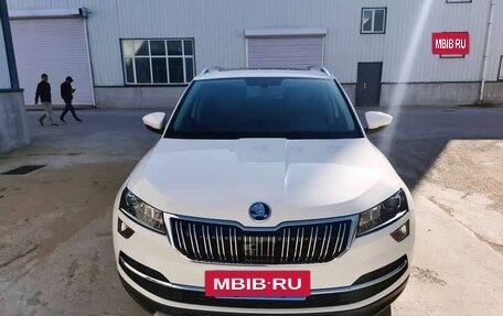 Skoda Karoq I, 2021 год, 1 567 000 рублей, 2 фотография