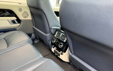 Land Rover Range Rover IV рестайлинг, 2018 год, 6 700 000 рублей, 18 фотография