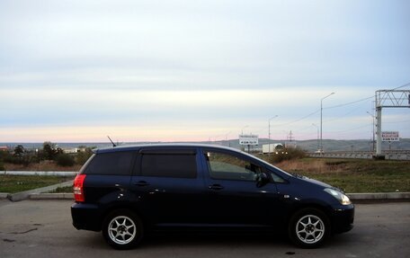 Toyota Wish II, 2004 год, 757 000 рублей, 2 фотография