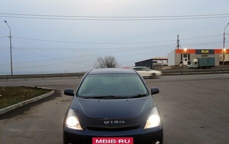 Toyota Wish II, 2004 год, 757 000 рублей, 4 фотография