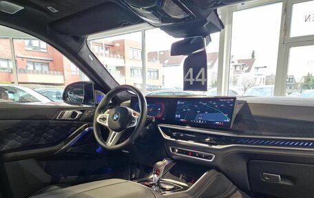 BMW X6 M, 2025 год, 24 000 000 рублей, 15 фотография