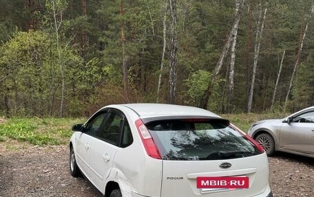 Ford Focus II рестайлинг, 2005 год, 360 000 рублей, 3 фотография