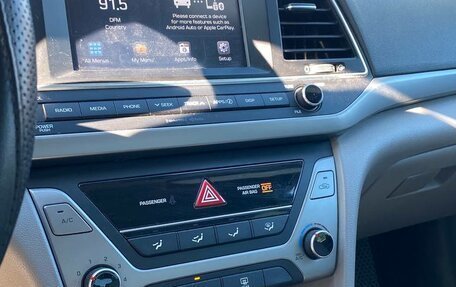 Hyundai Elantra VI рестайлинг, 2018 год, 1 395 000 рублей, 6 фотография