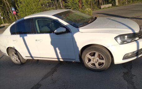 Volkswagen Passat B7, 2011 год, 635 000 рублей, 6 фотография