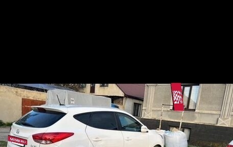 Hyundai ix35 I рестайлинг, 2012 год, 1 250 000 рублей, 3 фотография