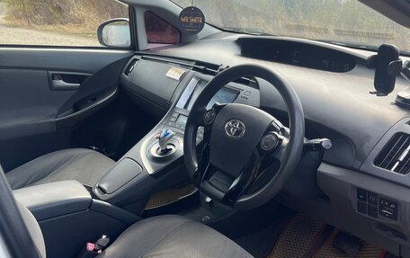 Toyota Prius, 2009 год, 950 000 рублей, 6 фотография