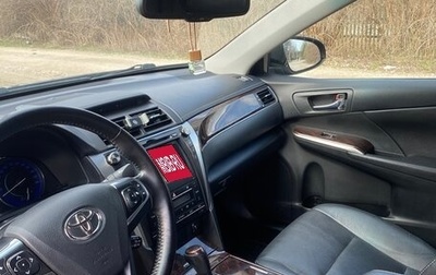Toyota Camry, 2016 год, 2 600 000 рублей, 1 фотография
