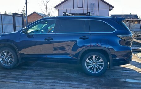 Toyota Highlander III, 2014 год, 3 200 000 рублей, 5 фотография