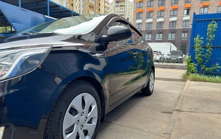 KIA Rio III рестайлинг, 2013 год, 900 000 рублей, 12 фотография