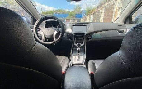 Hyundai Avante, 2011 год, 925 000 рублей, 3 фотография