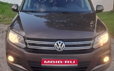 Volkswagen Tiguan I, 2016 год, 1 648 000 рублей, 1 фотография