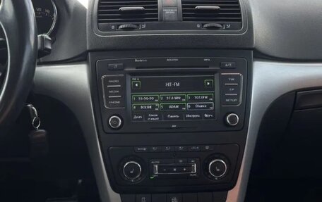 Skoda Yeti I рестайлинг, 2012 год, 1 340 000 рублей, 26 фотография