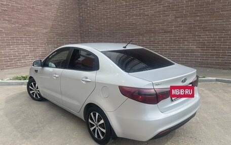 KIA Rio III рестайлинг, 2011 год, 829 999 рублей, 10 фотография