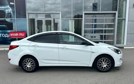Hyundai Solaris II рестайлинг, 2016 год, 889 000 рублей, 6 фотография