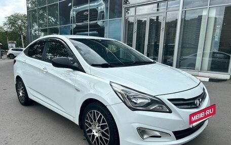 Hyundai Solaris II рестайлинг, 2016 год, 889 000 рублей, 7 фотография