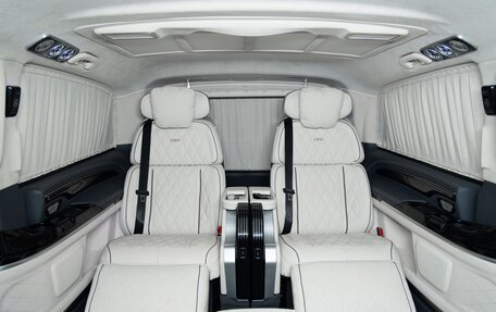 Mercedes-Benz V-Класс, 2024 год, 30 700 000 рублей, 21 фотография