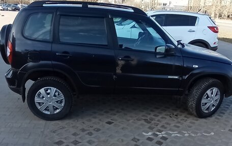 Chevrolet Niva I рестайлинг, 2014 год, 390 000 рублей, 6 фотография