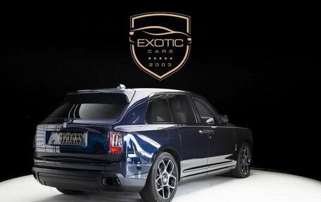 Rolls-Royce Cullinan, 2022 год, 39 000 000 рублей, 6 фотография