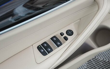 BMW 5 серия, 2017 год, 3 359 000 рублей, 18 фотография