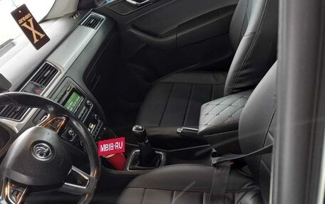 Skoda Rapid I, 2014 год, 805 000 рублей, 3 фотография