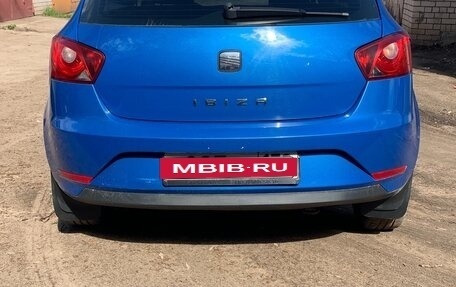 SEAT Ibiza IV рестайлинг 2, 2012 год, 659 000 рублей, 4 фотография