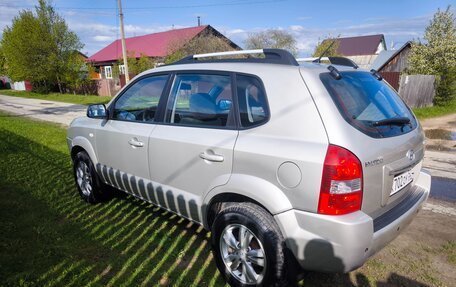 Hyundai Tucson III, 2008 год, 950 000 рублей, 5 фотография