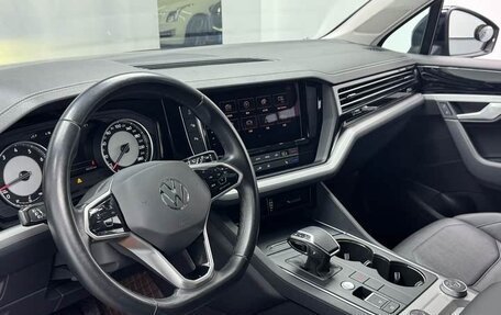 Volkswagen Touareg III, 2021 год, 3 845 000 рублей, 6 фотография