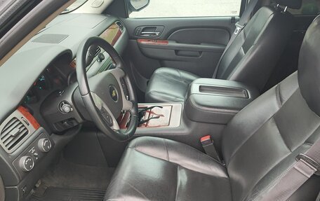 Chevrolet Tahoe III, 2013 год, 2 500 000 рублей, 9 фотография