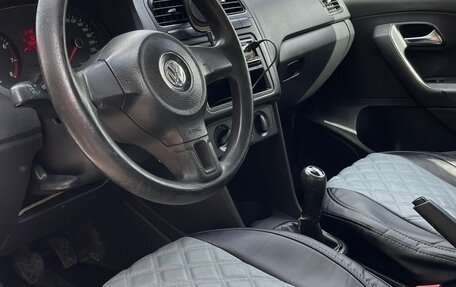 Volkswagen Polo VI (EU Market), 2012 год, 700 000 рублей, 7 фотография