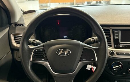 Hyundai Solaris II рестайлинг, 2021 год, 1 600 000 рублей, 17 фотография