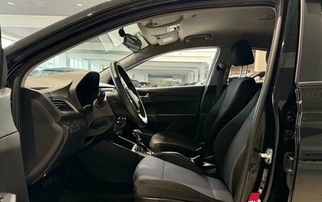 Hyundai Solaris II рестайлинг, 2021 год, 1 600 000 рублей, 13 фотография