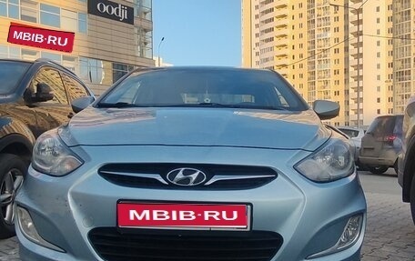 Hyundai Solaris II рестайлинг, 2011 год, 450 000 рублей, 1 фотография