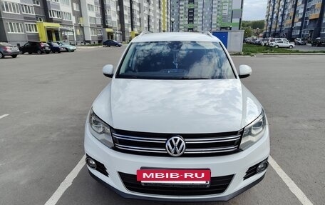 Volkswagen Tiguan I, 2014 год, 2 100 000 рублей, 5 фотография