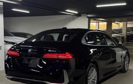 BMW 5 серия, 2024 год, 6 250 000 рублей, 4 фотография