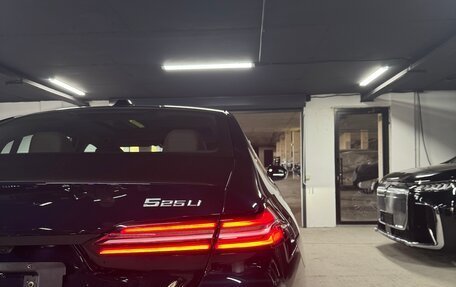 BMW 5 серия, 2024 год, 6 250 000 рублей, 30 фотография