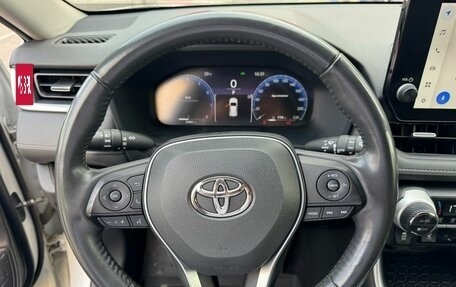 Toyota RAV4, 2022 год, 3 790 000 рублей, 10 фотография