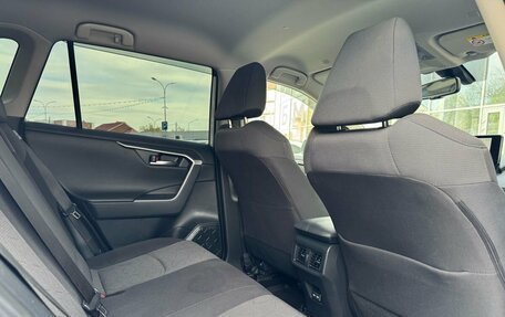 Toyota RAV4, 2022 год, 3 790 000 рублей, 15 фотография