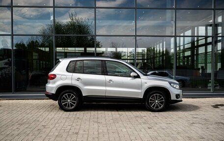 Volkswagen Tiguan I, 2016 год, 1 900 000 рублей, 8 фотография
