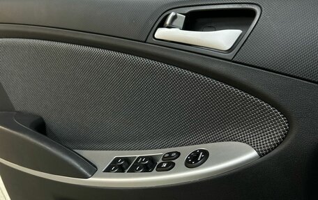 Hyundai Solaris II рестайлинг, 2014 год, 1 212 000 рублей, 11 фотография