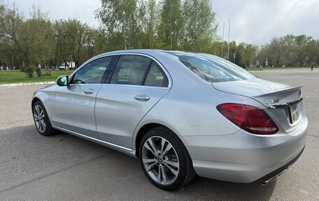 Mercedes-Benz C-Класс, 2018 год, 3 950 000 рублей, 5 фотография