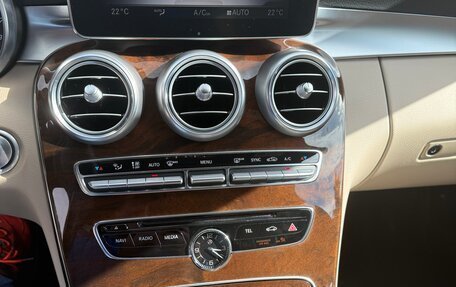 Mercedes-Benz C-Класс, 2018 год, 3 950 000 рублей, 23 фотография