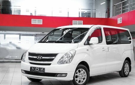 Hyundai Grand Starex Grand Starex I рестайлинг 2, 2012 год, 1 699 000 рублей, 5 фотография