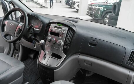 Hyundai Grand Starex Grand Starex I рестайлинг 2, 2012 год, 1 699 000 рублей, 10 фотография