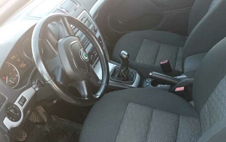 Skoda Octavia, 2011 год, 950 000 рублей, 2 фотография
