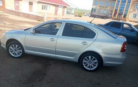 Skoda Octavia, 2011 год, 950 000 рублей, 5 фотография