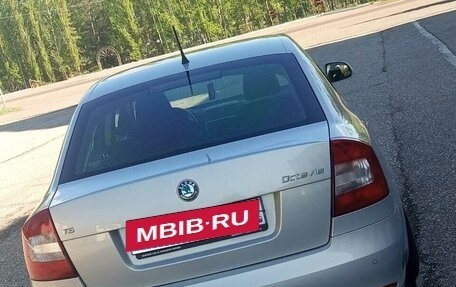 Skoda Octavia, 2011 год, 950 000 рублей, 9 фотография