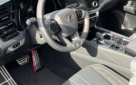 Lexus RX IV рестайлинг, 2024 год, 11 300 000 рублей, 5 фотография