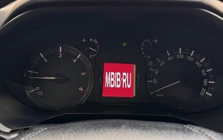 Toyota Land Cruiser Prado 150 рестайлинг 2, 2017 год, 4 499 000 рублей, 1 фотография