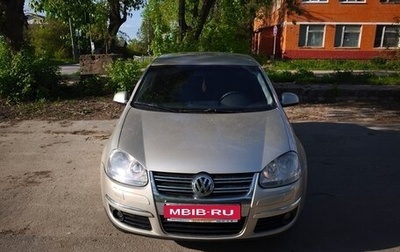 Volkswagen Jetta VI, 2008 год, 700 000 рублей, 1 фотография